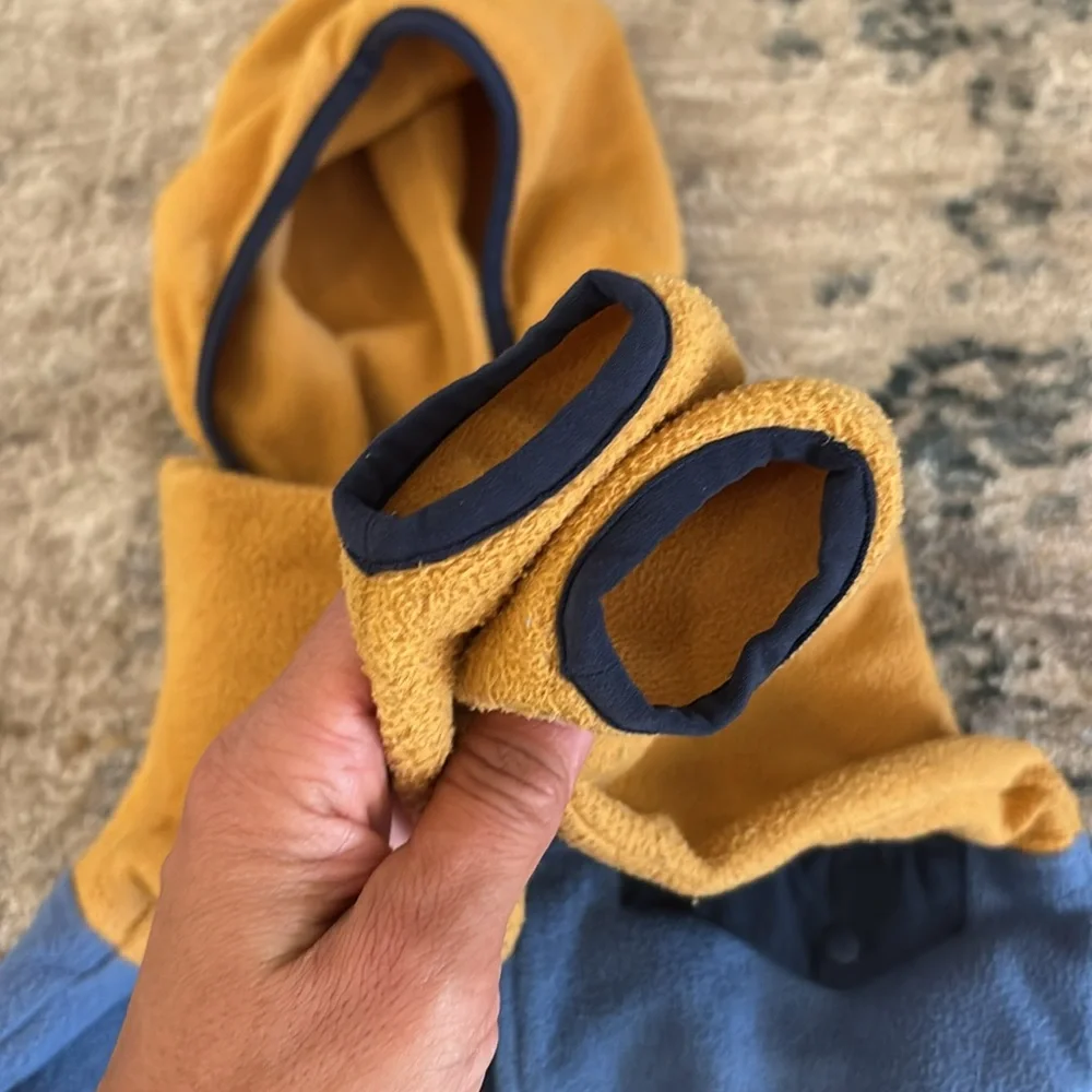 Patagonia Boys Fleece Zip-up Sweater - Picture 5 of 7